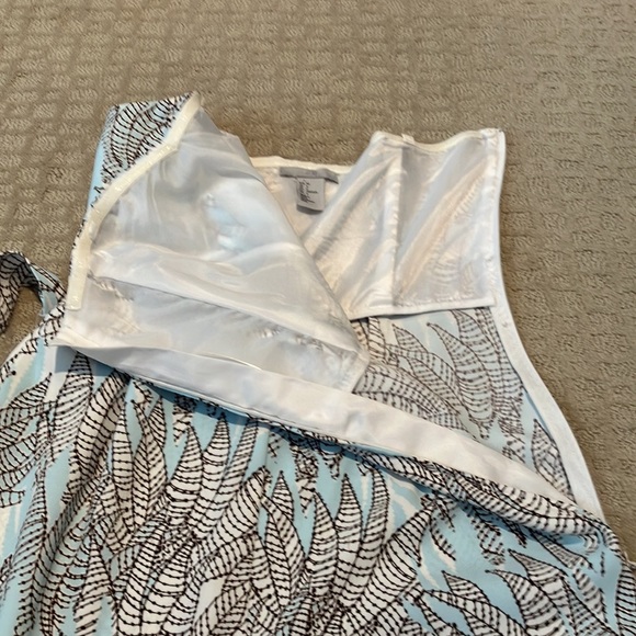 Just listed💙 strapless jumpsuit with side zip and wide legged cropped pant - Picture 7 of 16